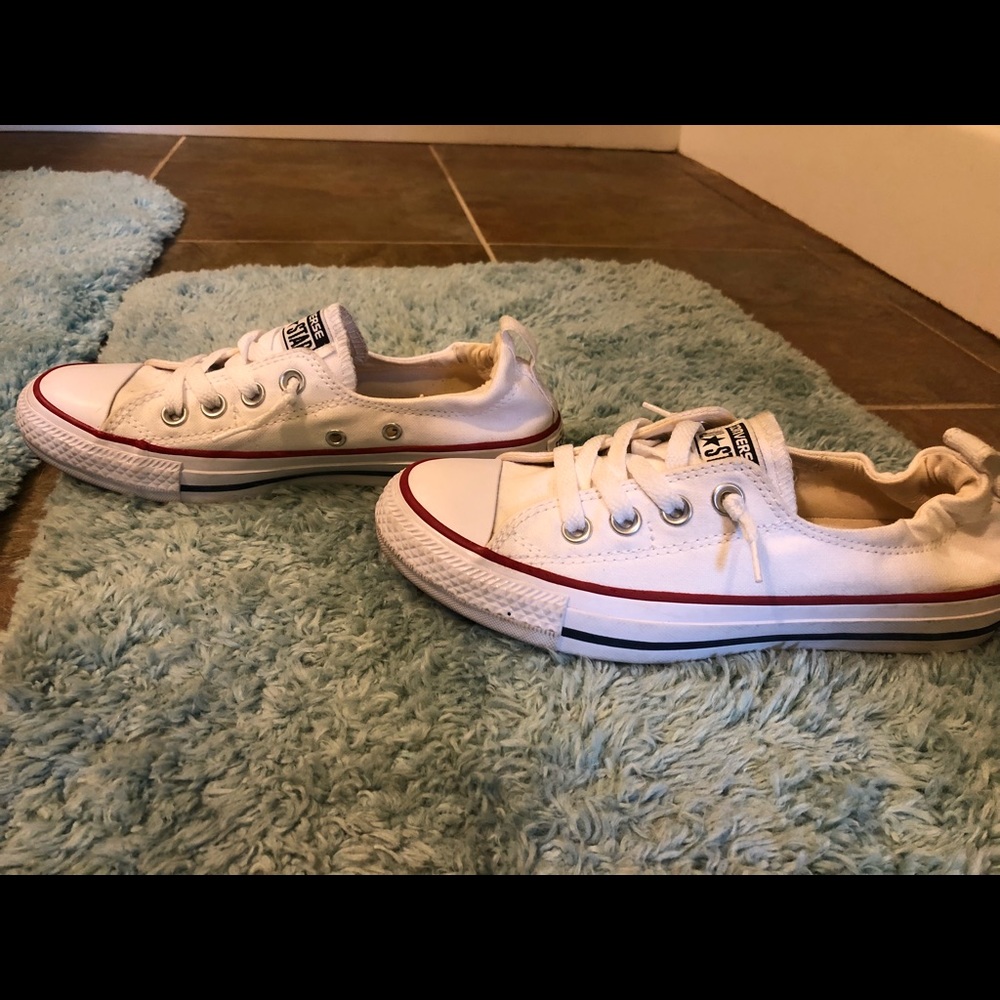 White converse - Picture 3 of 5